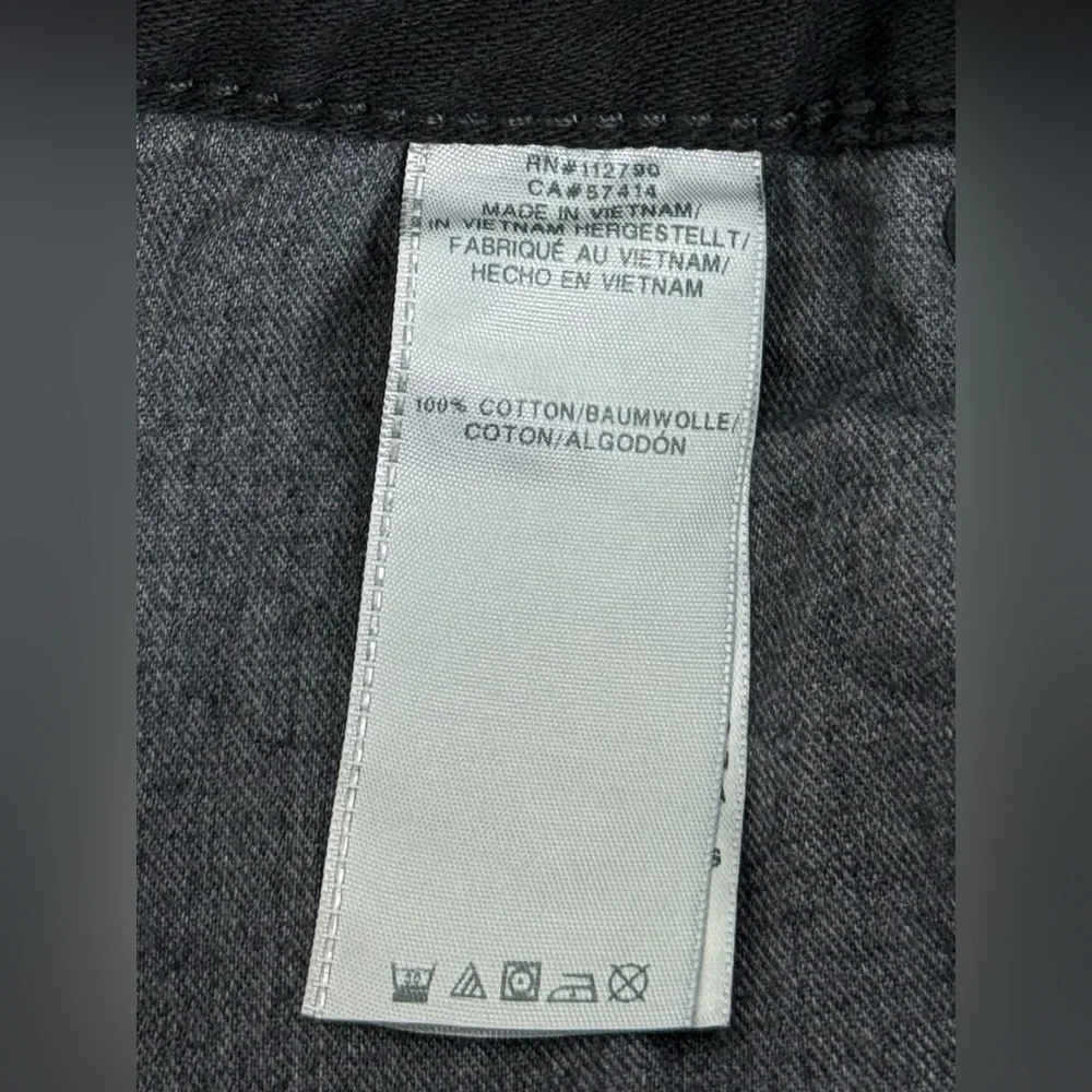 True Religion Mens 36 Cut Off Shorts 5 Pocket Black Denim Cotton 15” Inseam - Picture 10 of 11